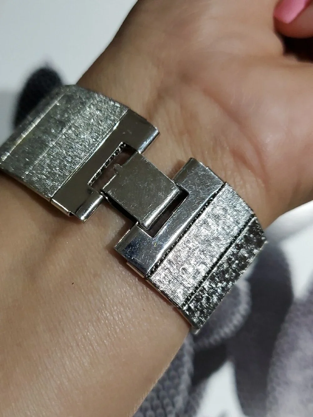 Vintage Silver-Tone Wristband with Multicolor Glass Cabochon Chunky Bracelet